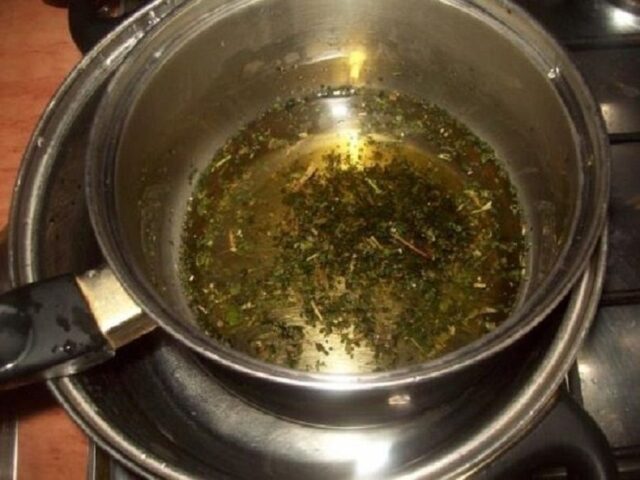 Сироп шиповника: полезные свойства и противопоказания, инструкция по применению